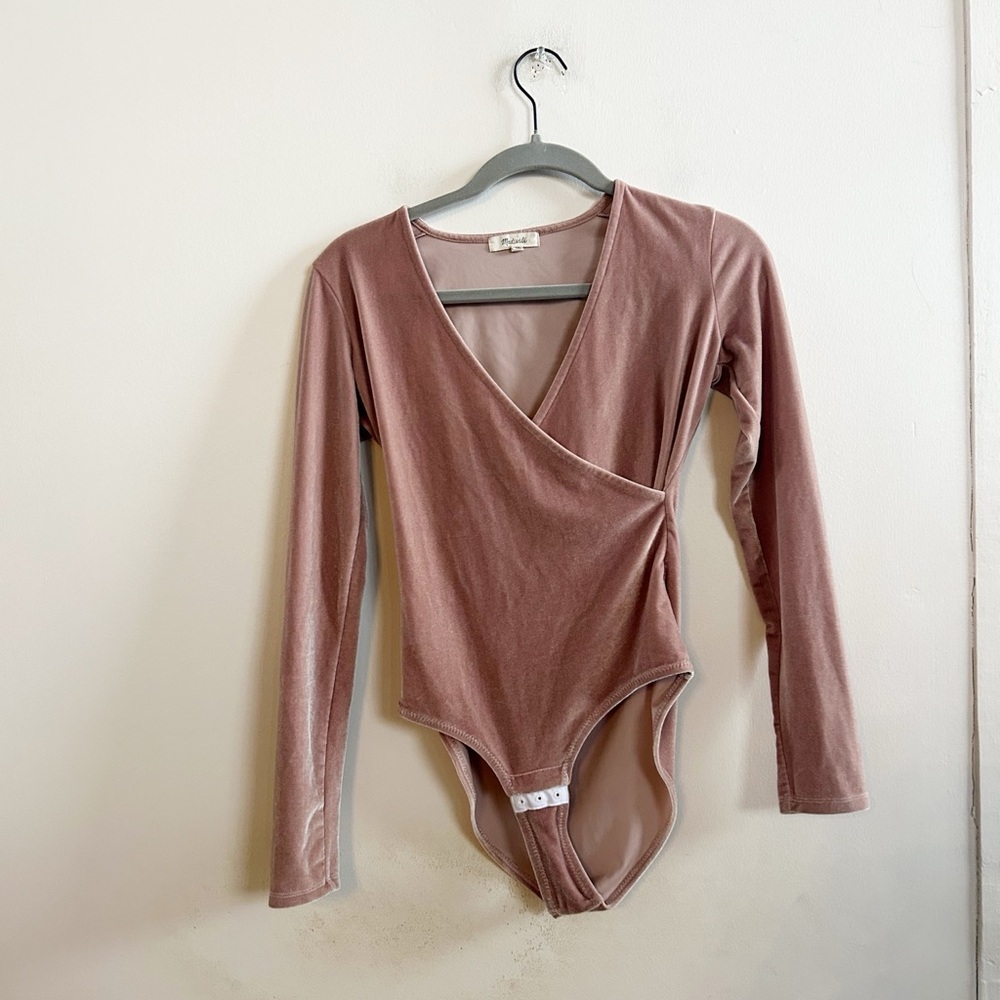 Madewell velvet bodysuit XS